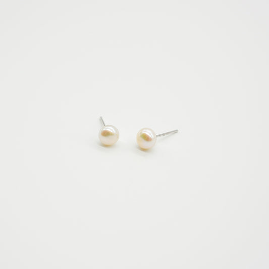 Pure Pearl Earrings | 925 Silver